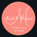 Coral danke Ihnen für die Aufkleber für das Monogr<br><div class="desc">Initial Sticker mit Braut und Bräutigam Namen, Datum der Hochzeit und ein Dankeschön an Sie, um Ihre Dankbarkeit an Ihrem Hochzeitstag oder jedem besondere Anlass zum Ausdruck zu bringen. .Dieser Monogramm Hochzeitsaufkleber ist in Korallenfarbe. Weitere Farben sind für Sie erhältlich. Sie können auch Farbe und Schriftart anpassen, indem Sie die...</div>