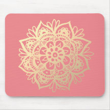 Coral Pink und Gold Mandala Blume