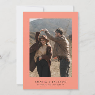 Coral Pop Moderne Hochzeit des Fotos Save The Date