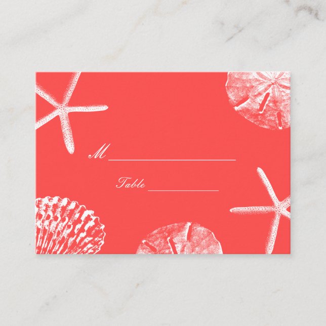 Coral Red Beach Theme Seashells Wedding Platzkarte (Vorderseite)