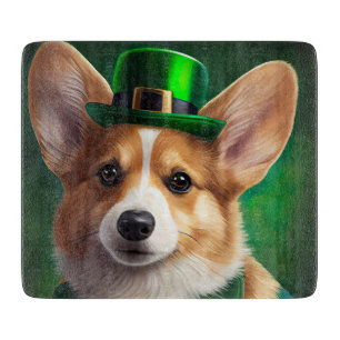 Corgi Dog in St. Patrick's Day Dress Schneidebrett