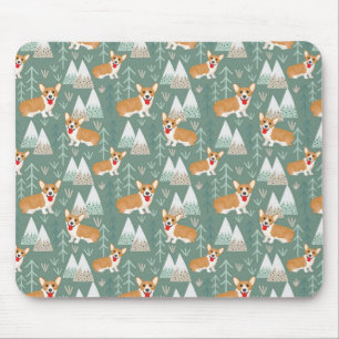 Corgis im Gebirgswaldmuster Mousepad