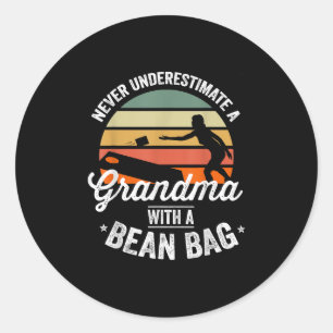 Cornhole Funny Bean Bag Grandma 4. Juli Runder Aufkleber