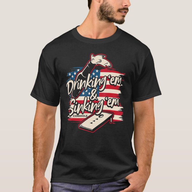 Cornhole für Männer, die im vierten Ju. T-Shirt (Vorderseite)