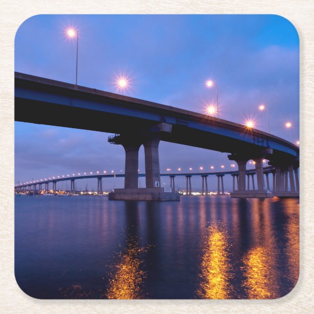 Coronado-Brücke bei Dusk Rechteckiger Pappuntersetzer (Vorderseite)