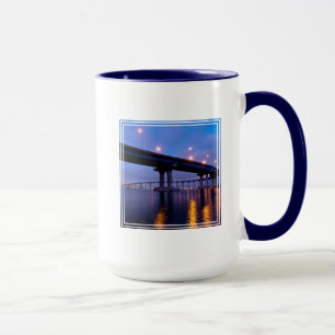 Coronado-Brücke bei Dusk Tasse
