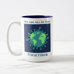 Coronavirus Covid 19 zusammen Zweifarbige Tasse