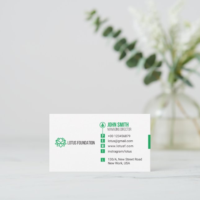 Corporate Business Card Template  Visitenkarte (Stehend Vorderseite)