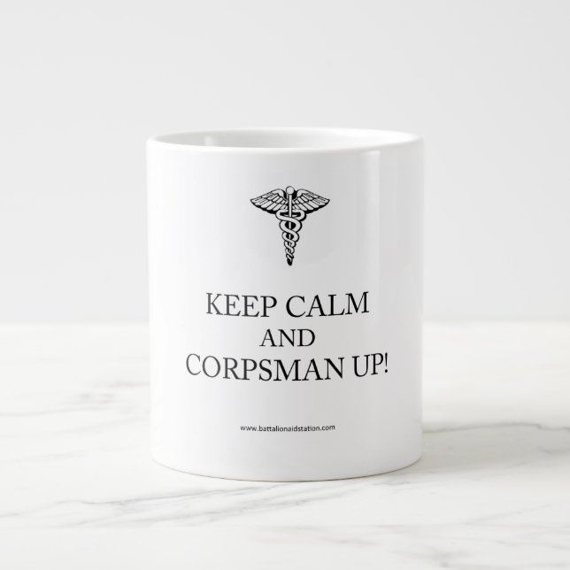 Corpsman vers le haut de tasse de café (Devant)