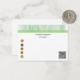 Correspondance Carte de réseau social moderne avec QR Code vert e