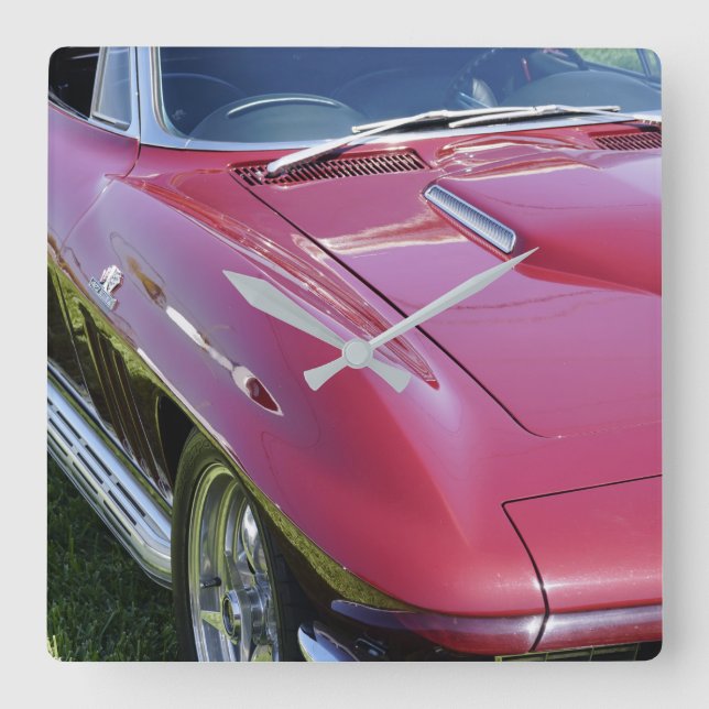 Corvette Retro Man Cave Quadratische Wanduhr (Vorderseite)