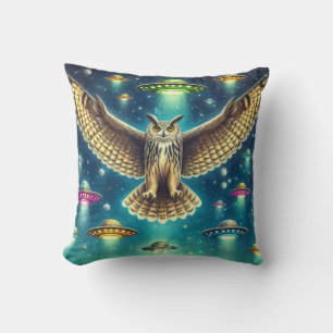 Cosmic Owl Nightscape - Ufos im Himmel Kissen