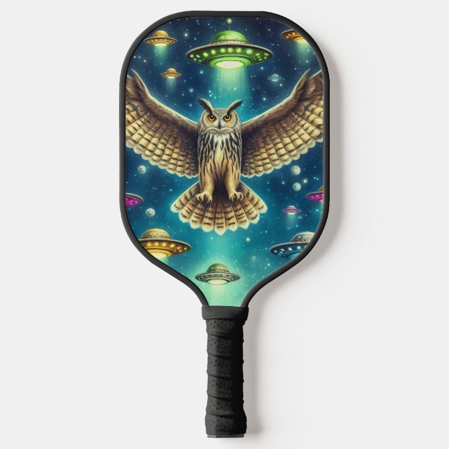 Cosmic Owl Nightscape - Ufos im Himmel Pickleball Schläger (Vorderseite)