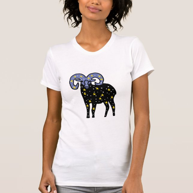 Cosmic Ram on Starry Background T-Shirt (Vorderseite)