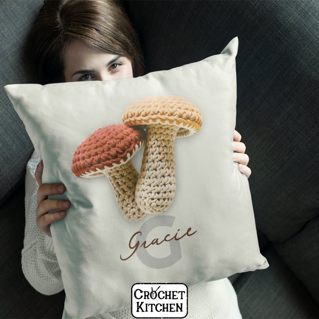 Cosy Cotattecore Crochet Mushroom Monogram Name Kissen (Von Creator hochgeladen)