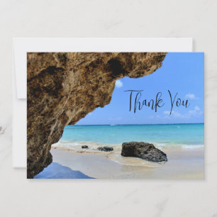 Côte de plage tropicale avec un Merci de Big Rock