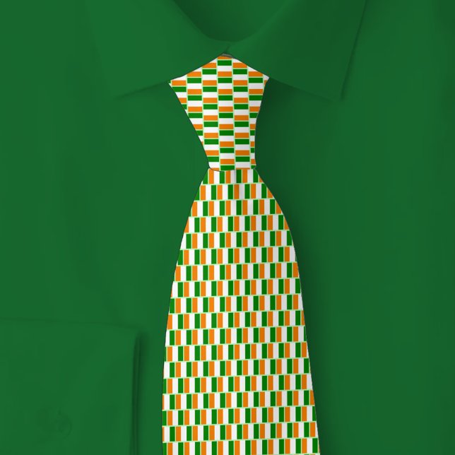Cote d'Ivoire Flag Brick Pattern Krawatte (Von Creator hochgeladen)