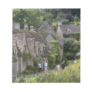Cotswold Stein Hütten im Dorf Notizblock