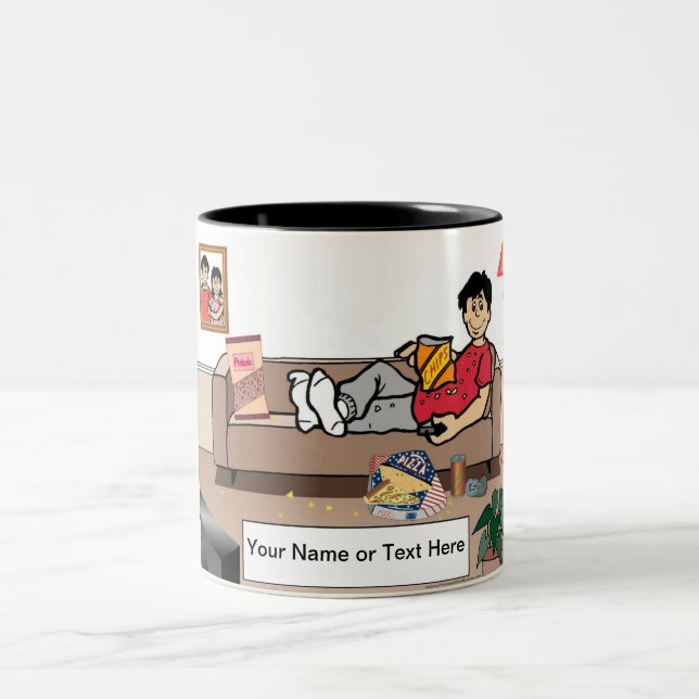 Couch Potato - Männlicher Cartoon von PrintedPerfe Zweifarbige Tasse (Mittel)
