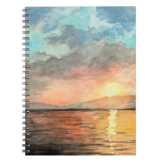 Coucher de soleil aquarelle peinture sur carnet