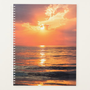 coucher de soleil sur l'eau