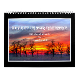 Coucher du soleil dans le calendrier du pays 2019