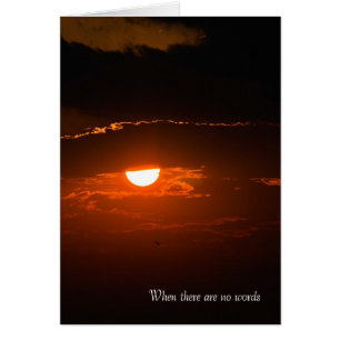 Coucher du soleil dans les nuages sympathie