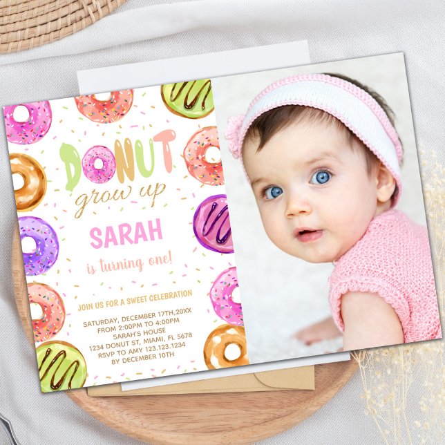 Couleurs claires Donut Anniversaire Invitations av (Light Colors Donut Birthday Invitations w photo)