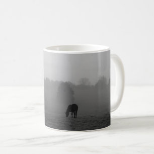 Country Morning Graustufen Coffee Tasse