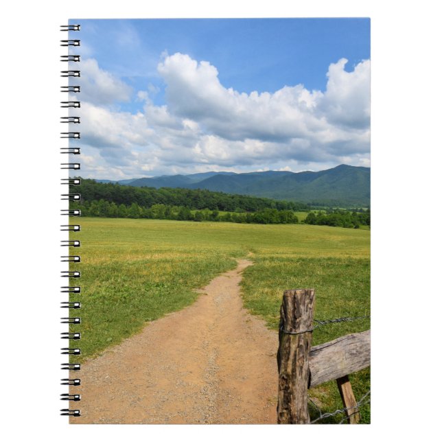 Country Road zum Mountain Notebook Notizblock (Vorderseite)