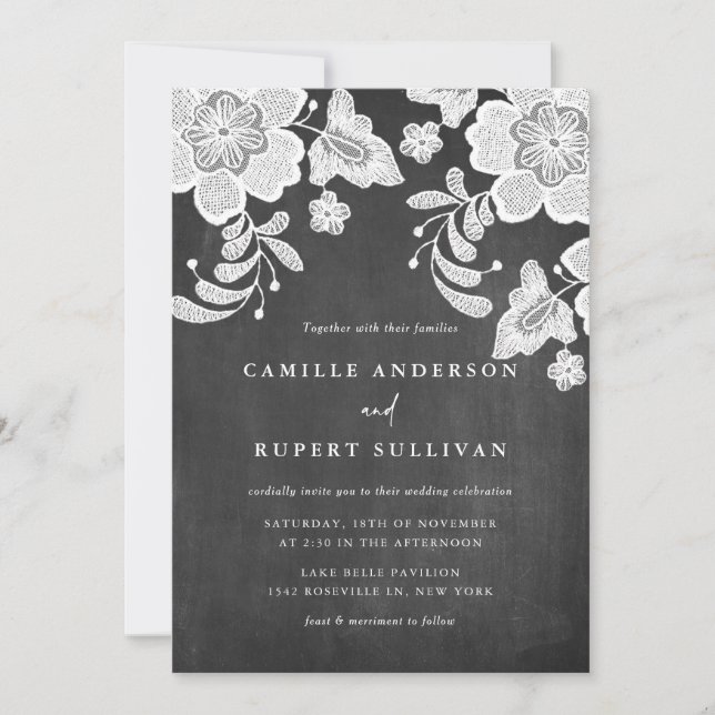Country Rustic Floral Lace auf Chalkboard Hochzeit Einladung (Vorderseite)
