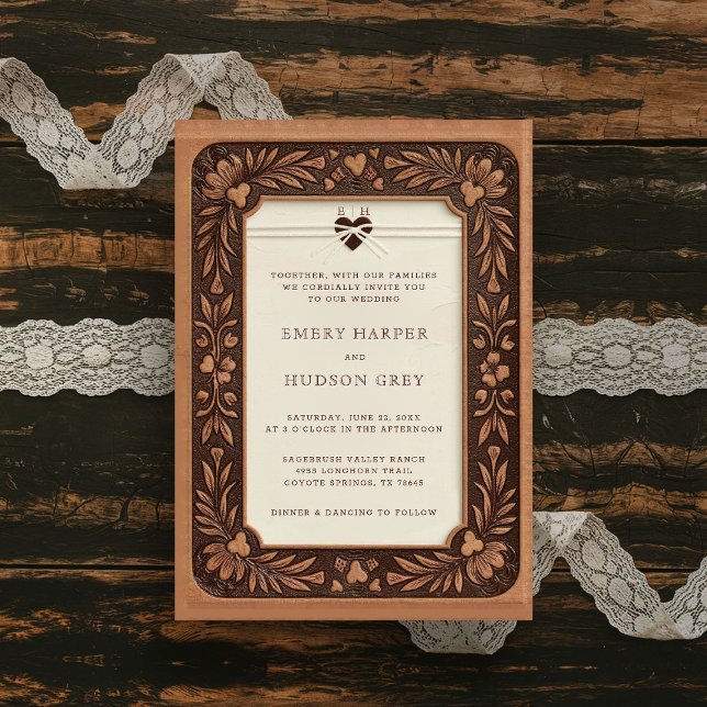 Country Tooled Leather Western Sweethearts Wedding Einladung (rustic country wedding invitation western cowboy tooled leather sweethearts elegant barn ranch)