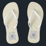 Country Wedding Traktor Drehe Flohschuhe Flip Flops<br><div class="desc">Ein Paar Traktorandenfarm Thema Hochzeit Spaß Flip Flops.</div>