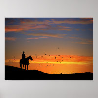 Country Western Cowboy und Pferd in Sonnenuntergan