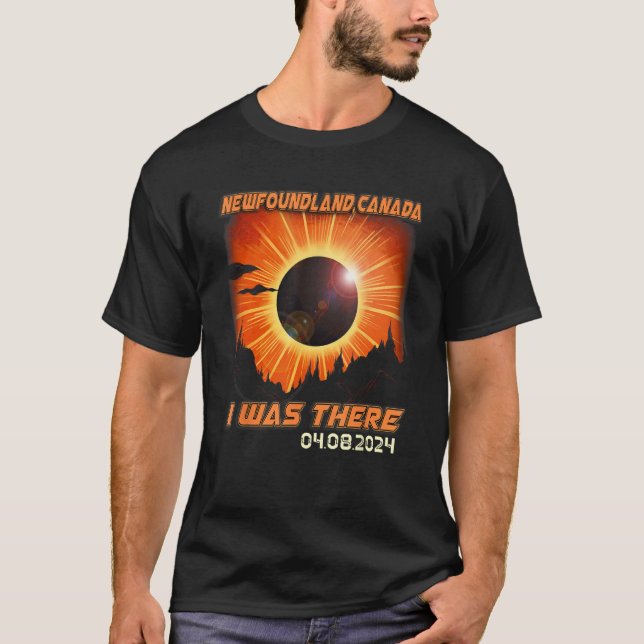 Countryside Total Solar Eclipse 2024 Newfoundland  T-Shirt (Vorderseite)