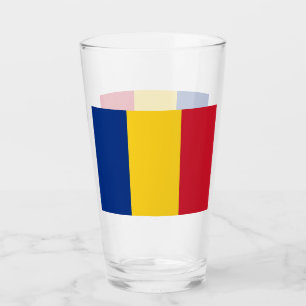 Coupe de verre patriotique avec drapeau de Roumani