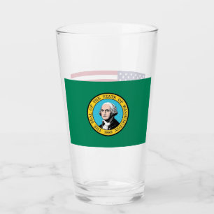 Coupe de verre patriotique avec drapeau de Washing