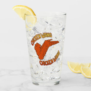 Coupe en verre de l'aile de poulet