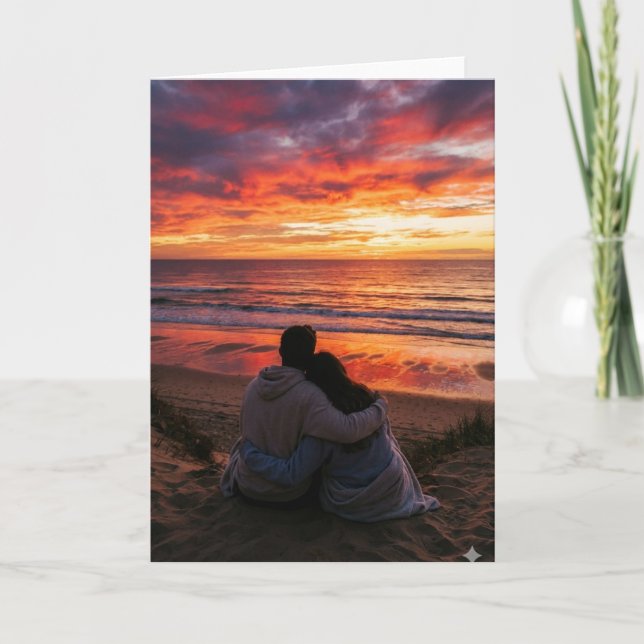 Couple at ocean for sunset -Valentine, anniversary Karte (Vorderseite)