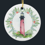 Couple First Christmas Ornament Jupiter Lighthouse<br><div class="desc">Dieses elegante Acryl-Weihnachtsschmuck ist ein Geschenk für Neuvermählte oder Jubiläumsfeiern. Auf der Rückseite finden Sie Ihre Namen und Ihr Hochzeitstag mit einer Nachbildung meiner originalen Jupiter-Leuchtturmkunst, umgeben von heiligen und roten Beeren. Ihr Familienname Set in einer lustigen Hand mit Schriftzeichen auf einem soliden roten Hintergrund. Passen Sie dieses runde Ornament...</div>