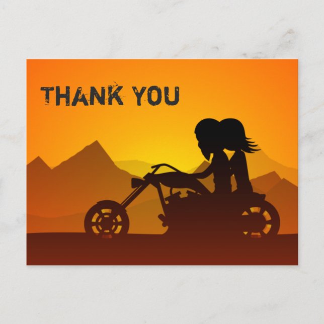 Couple Riding Motorrad mit Bergen Vielen Dank Postkarte (Vorderseite)