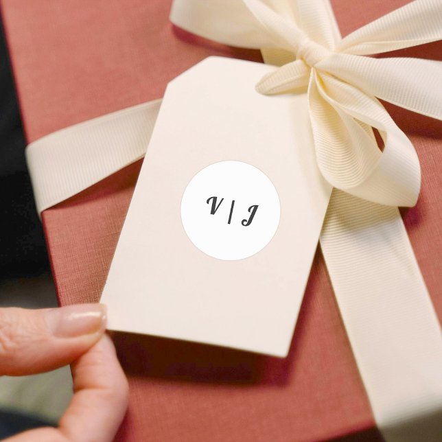 Couple’s Initials on Black and White Small Runder Aufkleber (Black and white small round sticker)