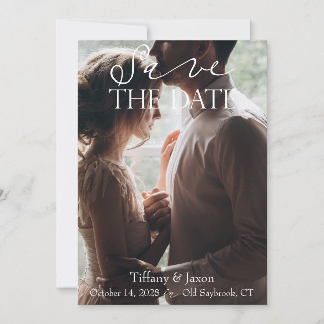 Couples Bild Weißer Text für Skripte Save the Date (Vorderseite)