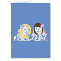 Couples squelettiques femelles de blonde et de