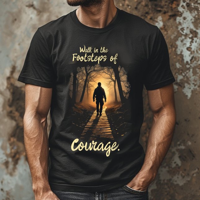 Courageous Faith Quote Tee | Spiritual Motivation  (Von Creator hochgeladen)