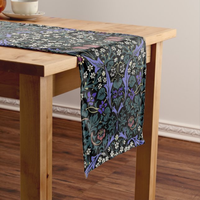 Court Chemin de table (In Situ)
