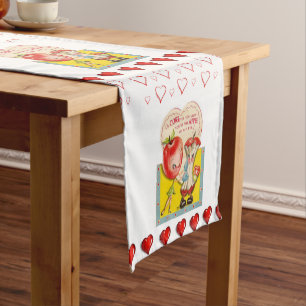 Court Chemin de table Saint-Valentin