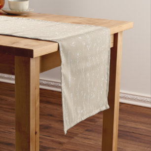 Court Chemin de table Taupe Baby Shower Wildflower