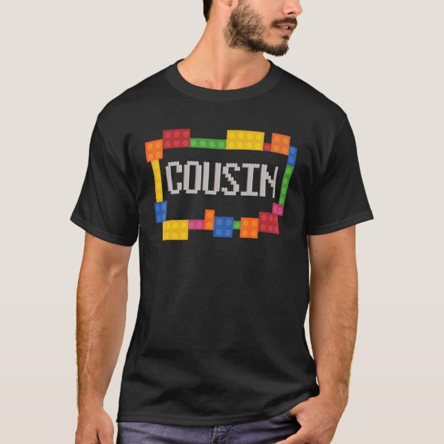 Cousin blockt Master Builder Brick Builder Birth T-Shirt (Vorderseite)
