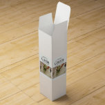 Cousin Bridesman vielen Dank Wein-Geschenkverpackung<br><div class="desc">Ihr Hochzeitstag ... ... Der schönste Tag in deinem Leben! Dein Brautparty hat so viel Zeit und Mühe in deinen Tag gesteckt. Geben Sie ihnen ein persönliches Zeichen der Wertschätzung. Es gibt viele verschiedene Geschenke und Designs, in verschiedenen Versionen für verschiedene Brautparty Mitglieder Durchsuchen Sie den Laden oder suchen Sie...</div>